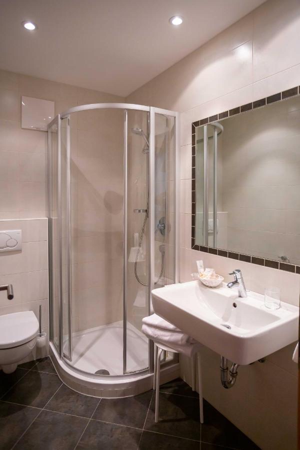 Hotel Martinerhof San Lorenzo di Sebato Bagian luar foto